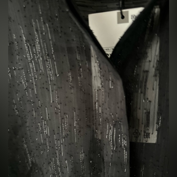 NWT/ Sz XSmall/ Shirt with lapel collar L/S /Metallic thread detail. - Picture 8 of 8